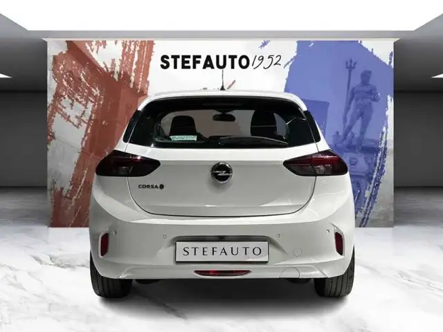 Opel Corsa-E view 6