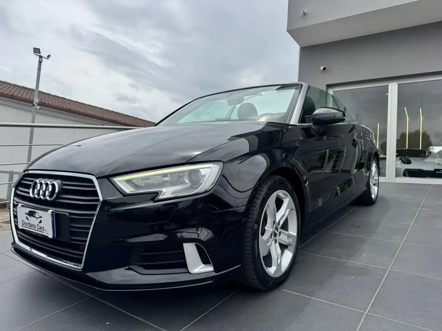 Audi A3 Cabrio 1.6 tdi Sport 116cv Nero - 2