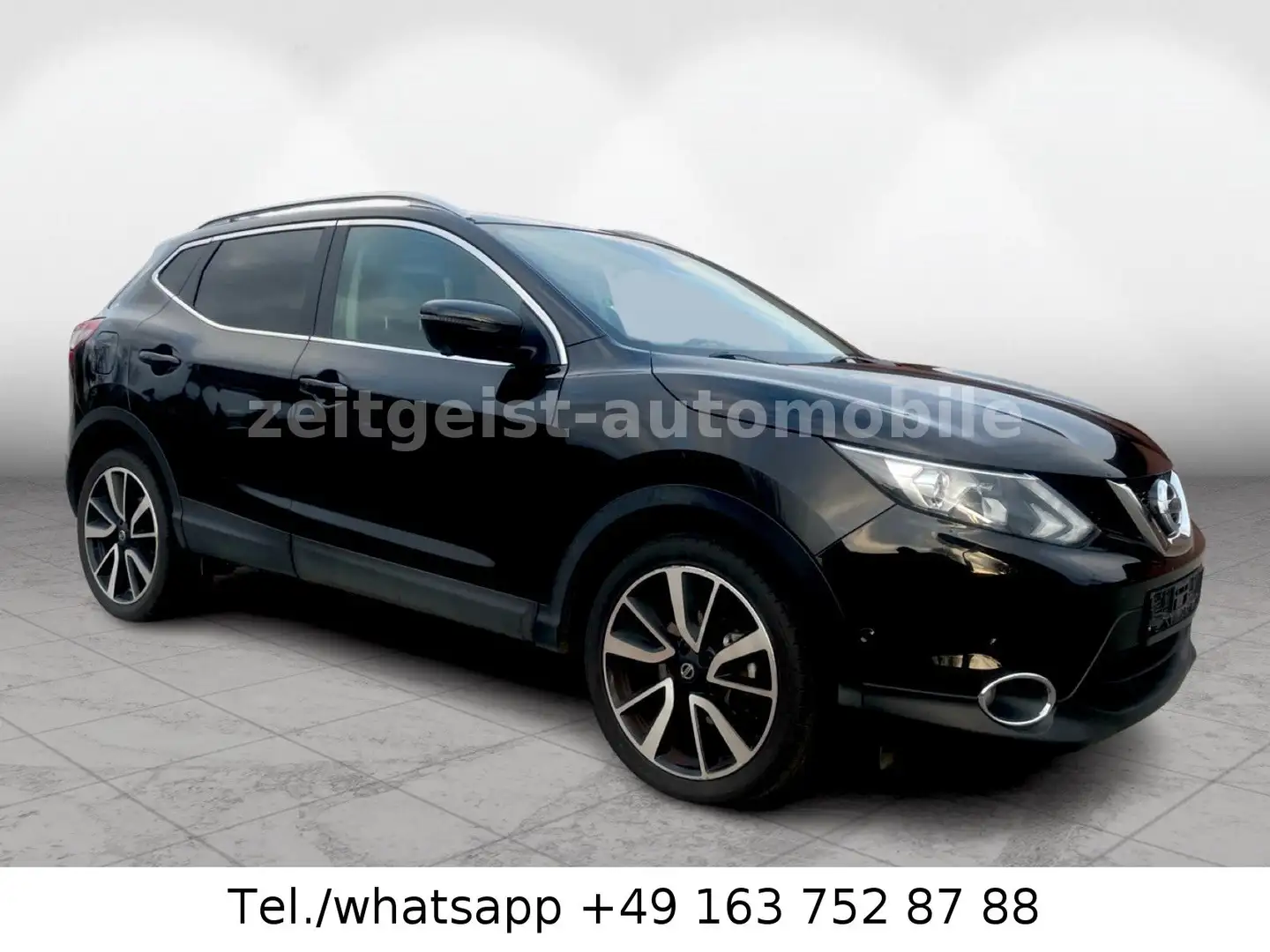Nissan Qashqai Tekna*PAN-D*360°1.HAND*TÜV NEU* Zwart - 1