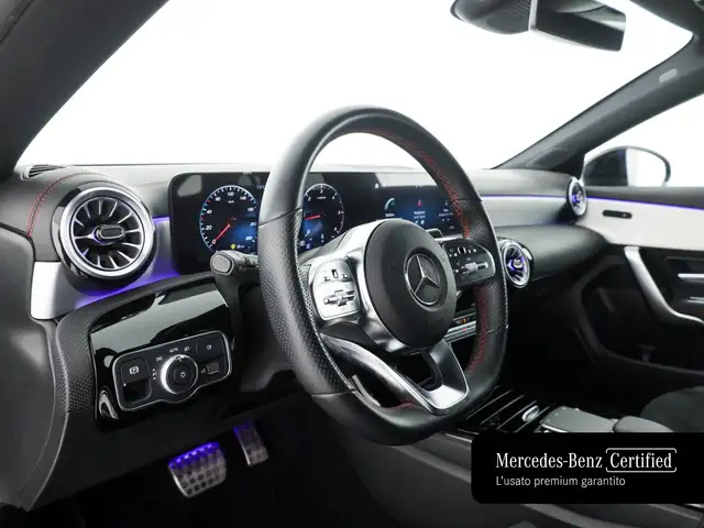 Mercedes-Benz Cla view 11