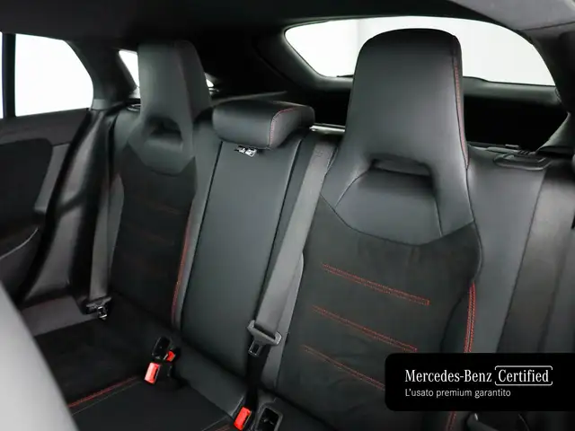 Mercedes-Benz Cla view 14