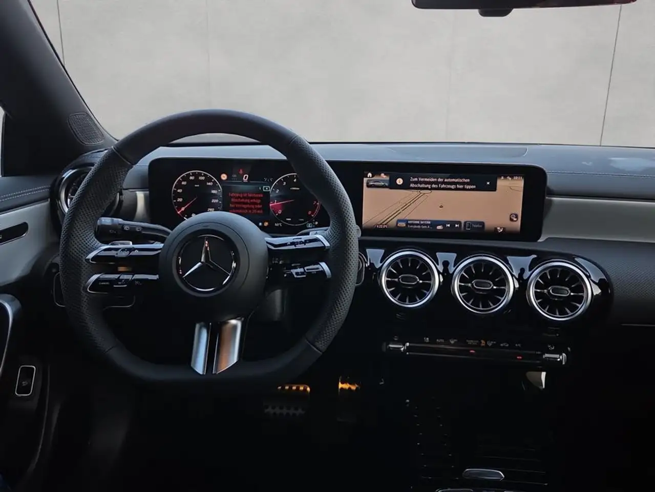 Mercedes-Benz CLA 200 CLA 13
