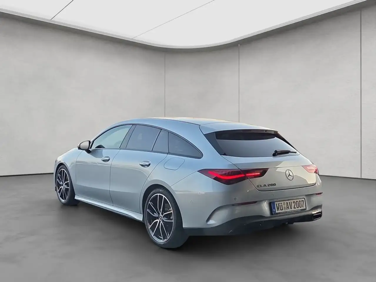 Mercedes-Benz CLA 200 CLA 3