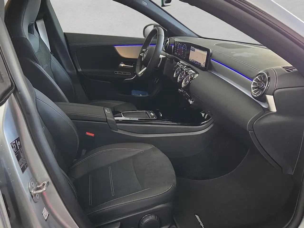Mercedes-Benz CLA 200 CLA 17