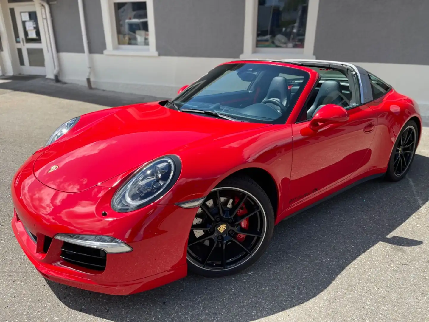 Porsche 911 Targa 4S Rot - 1