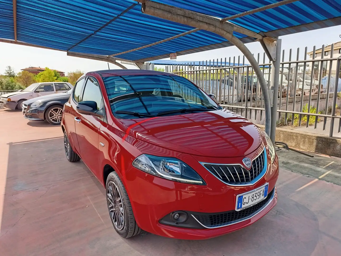 Lancia Ypsilon Ypsilon HYBRID GOLD PREZZO REALE Rosso - 2