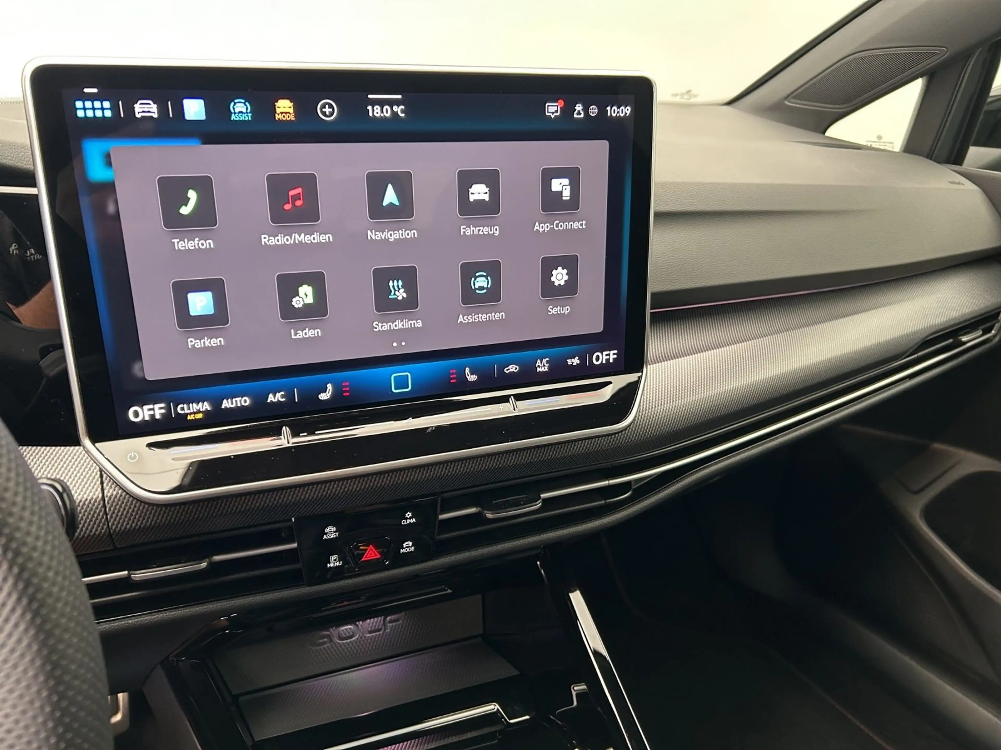 Volkswagen Golf GTE GTE 1.5 TSI eHybrid*NAVI*BLACKSTYLE*KAM*HUD — photo 6