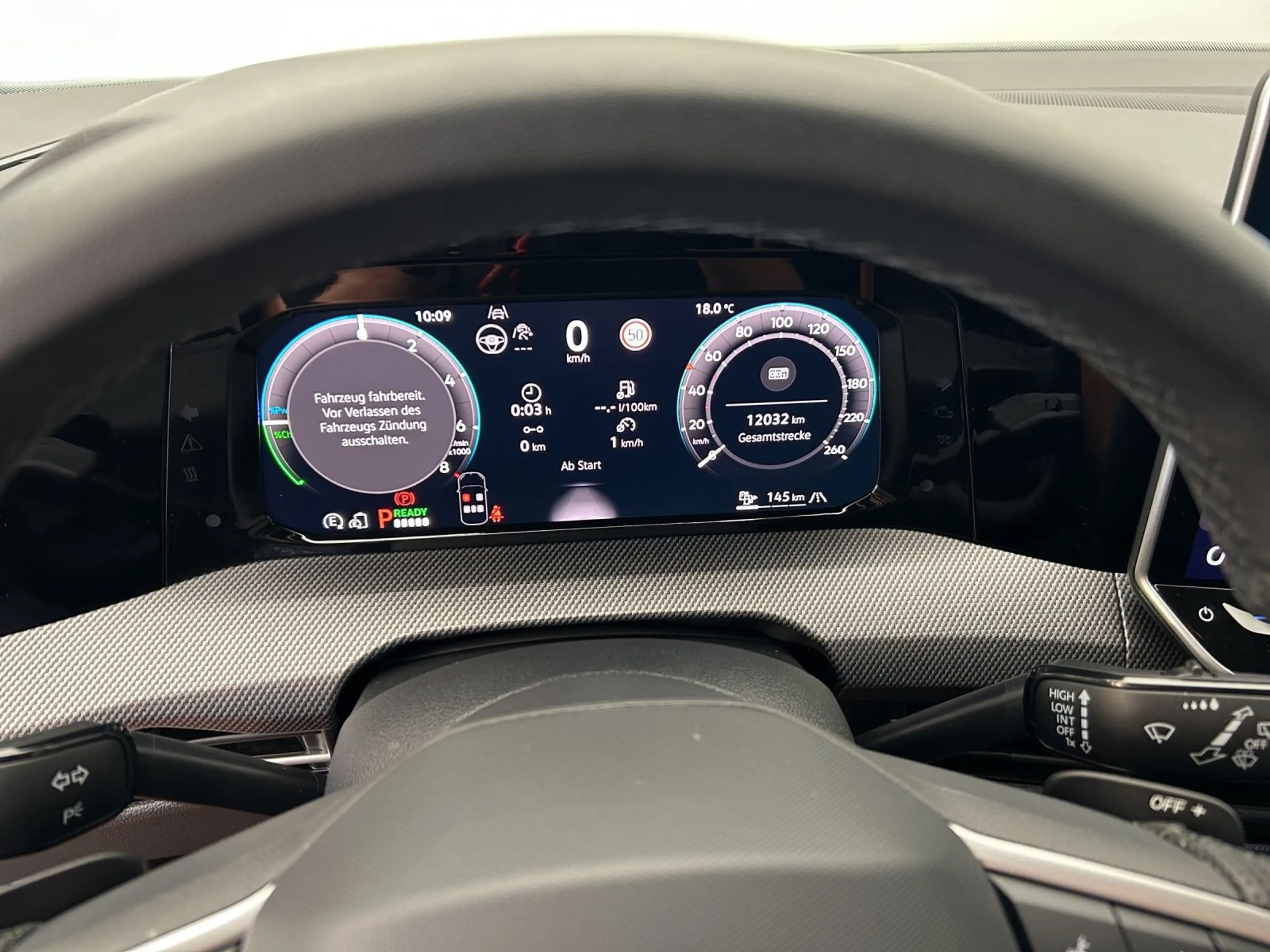Volkswagen Golf GTE GTE 1.5 TSI eHybrid*NAVI*BLACKSTYLE*KAM*HUD — photo 9