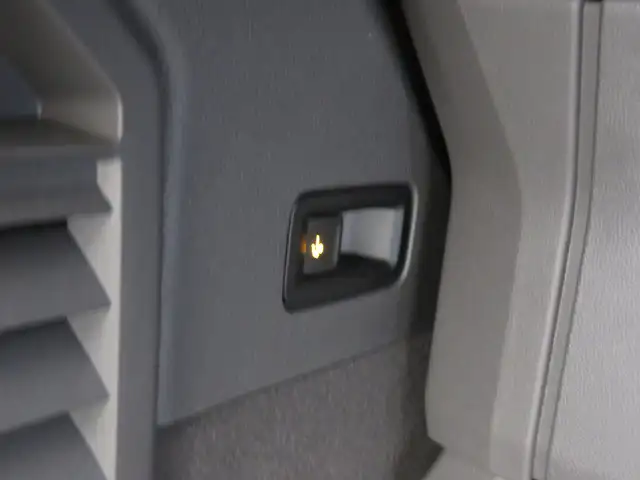 Volkswagen T7 Multivan VW T7 Multivan Edition TDI Ansicht 10