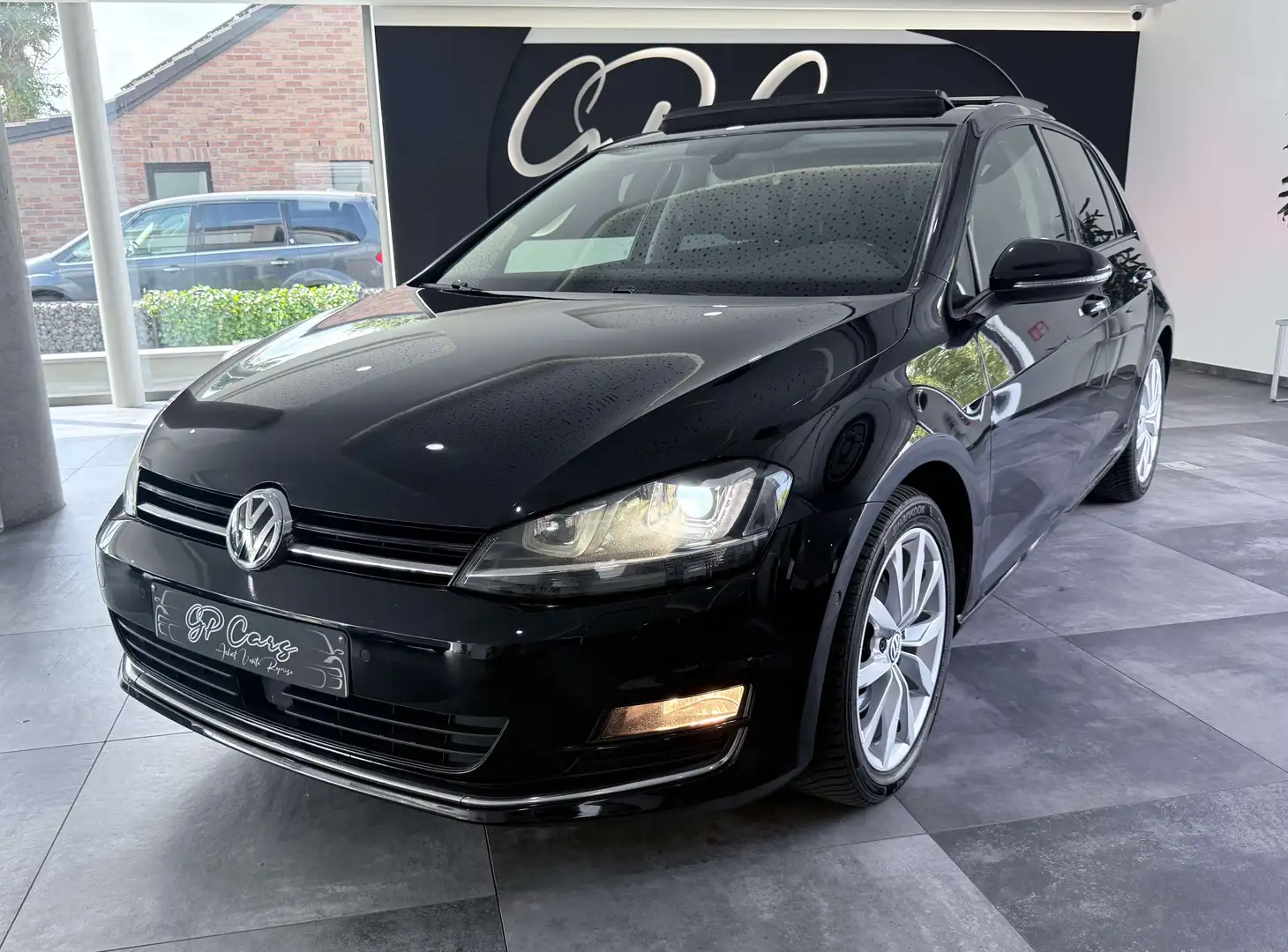 Volkswagen Golf Golf 2.0 CR TDi Highline Czarny - 1