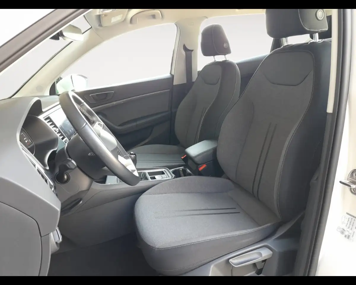 SEAT Ateca 2.0 TDI 115 CV Business 9
