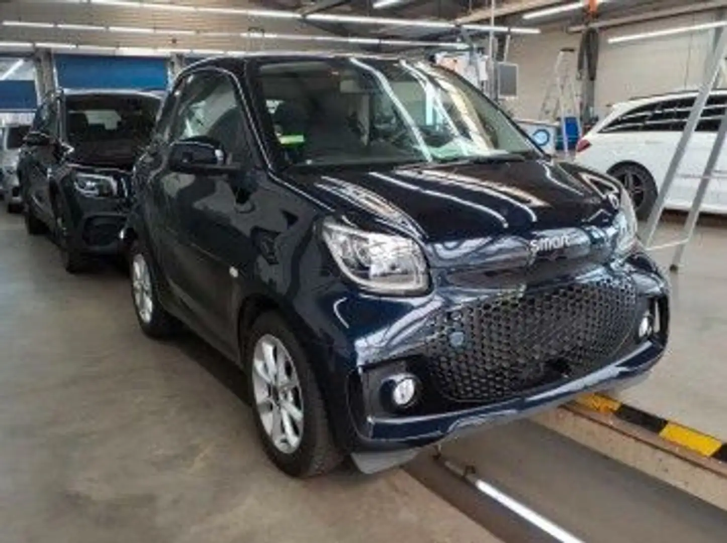 smart forTwo Fortwo EQ Prime PANO*LED*JBL*RÜCKKAM*CARPLAY - 2