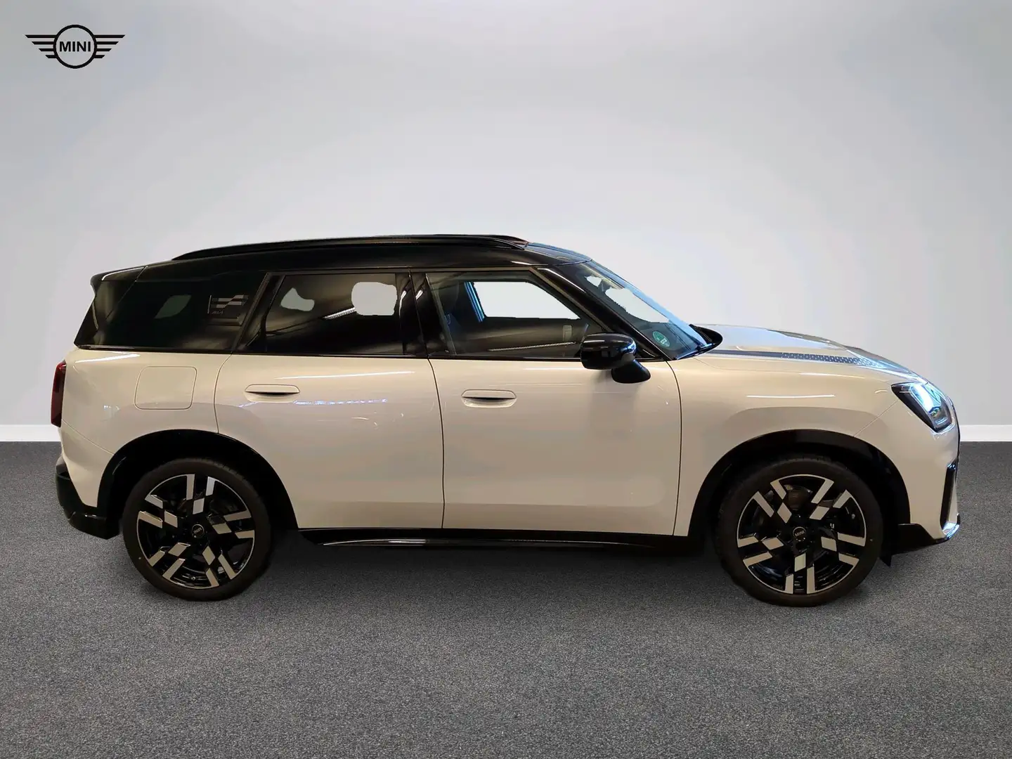 MINI Countryman S All4 John Cooper Works Trim Weiß - 2