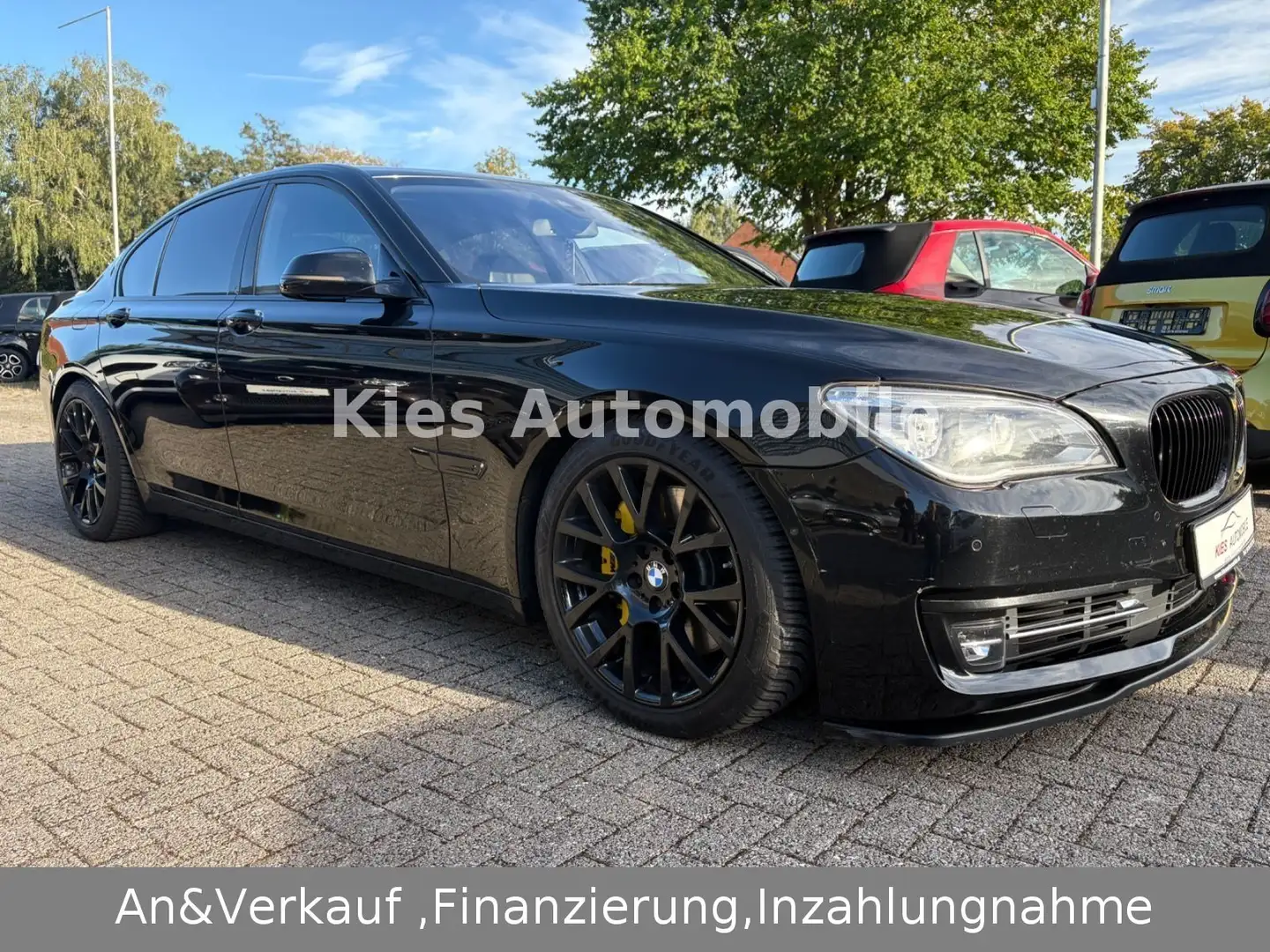 BMW 750 d Xdrive VOLLAUSSTATTUNG/KAM/SITZH/NAVI/ Schwarz - 2