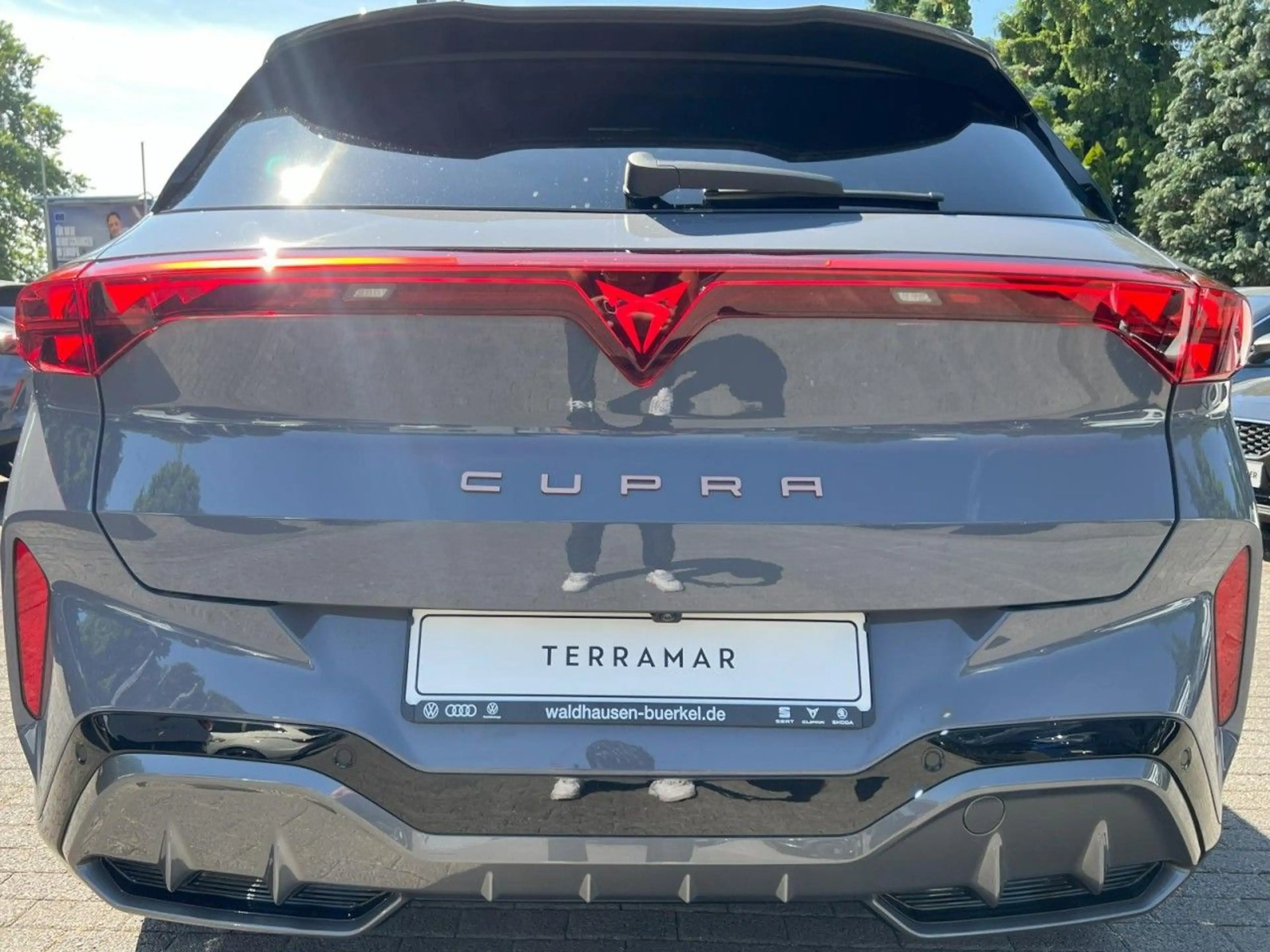 CUPRA Terramar VZ 4-Drive 2.0 TSI+Pano+XL+Matrix+Sennheiser — photo 4