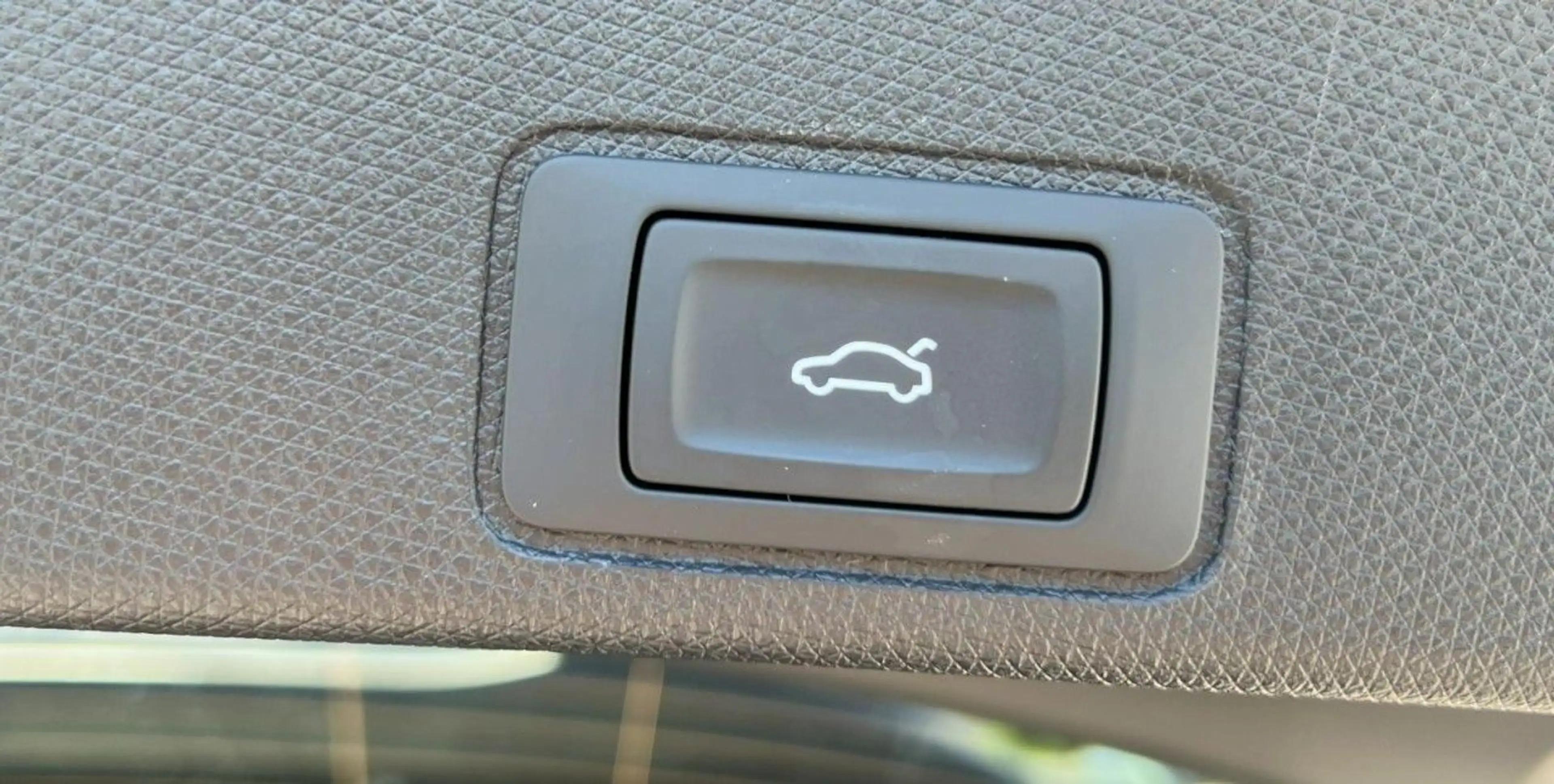 CUPRA Terramar VZ 4-Drive 2.0 TSI+Pano+XL+Matrix+Sennheiser — photo 6