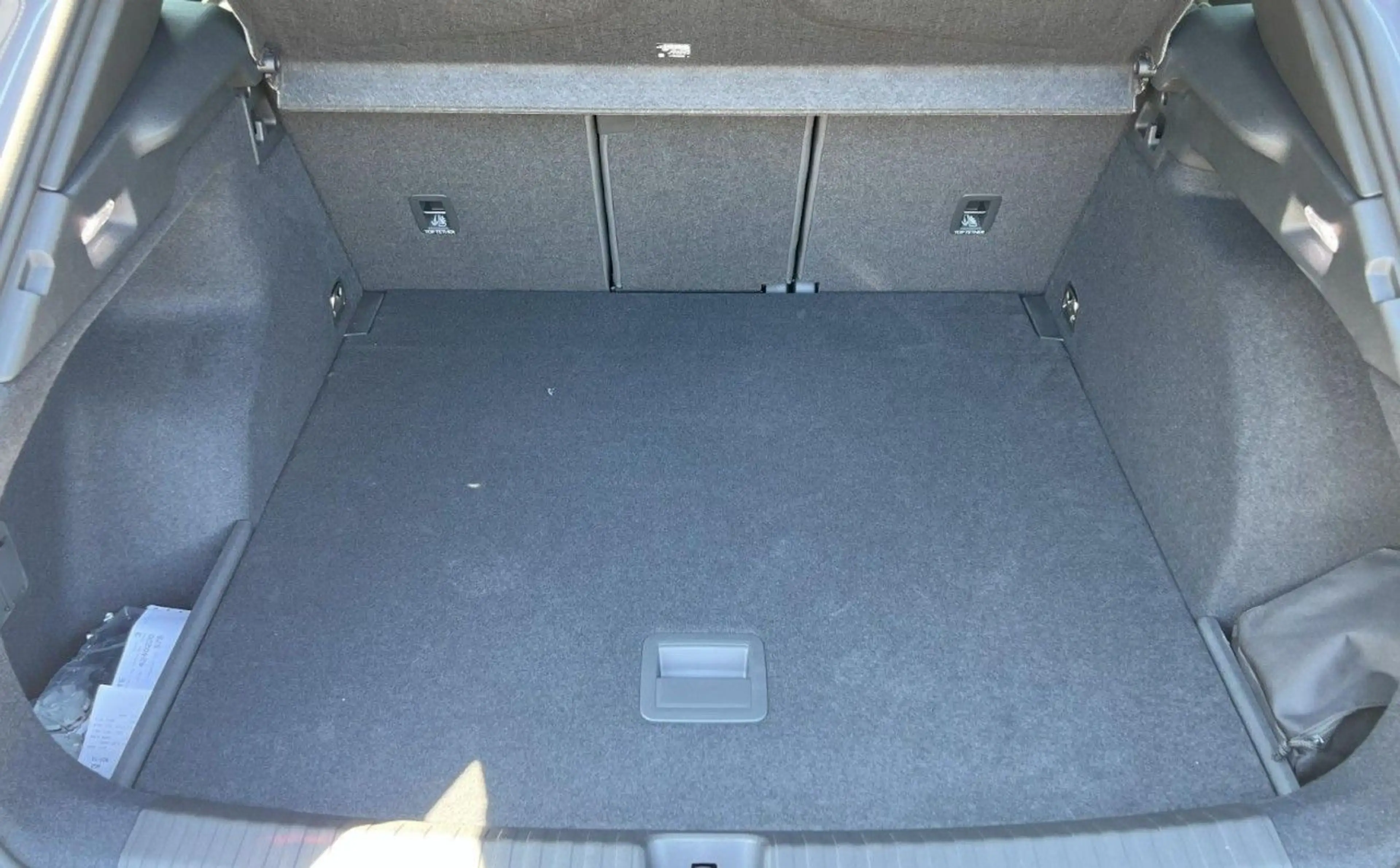 CUPRA Terramar VZ 4-Drive 2.0 TSI+Pano+XL+Matrix+Sennheiser — photo 5