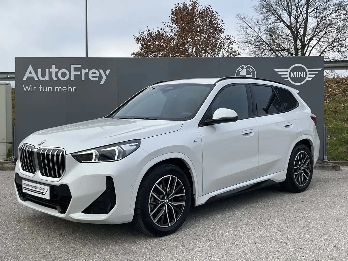 BMW X1 sDrive20d Weiß - 1