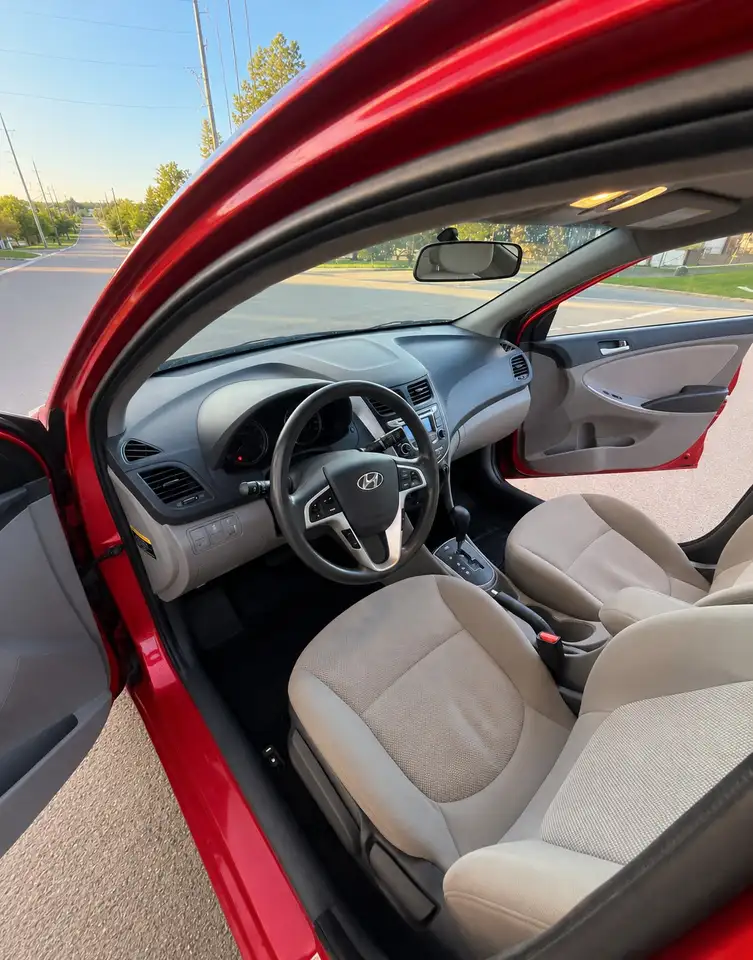 Hyundai ACCENT снимка Hyundai ACCENT