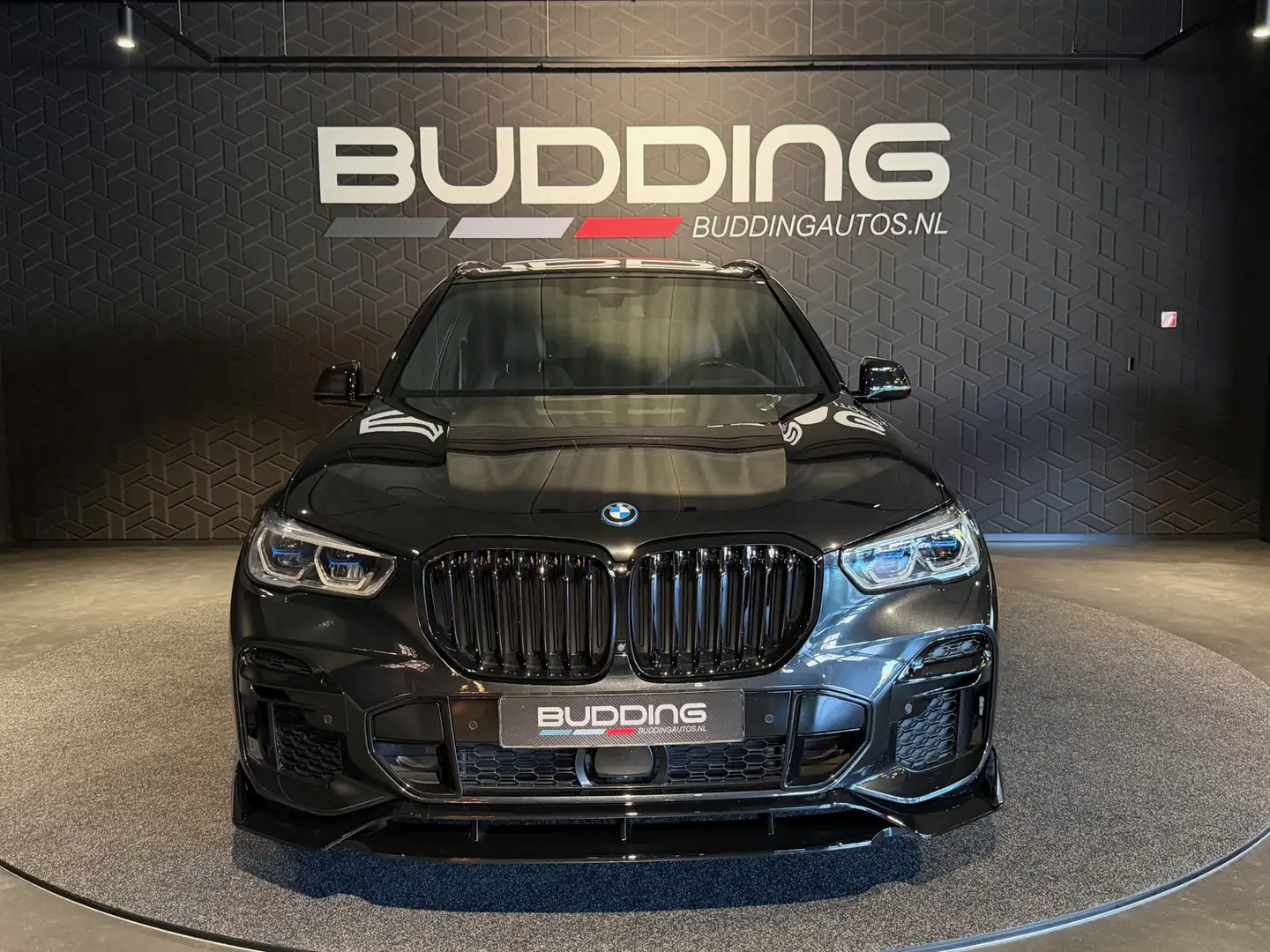 BMW X5 xDrive45e High Exe | M-performance | Laser | Pano Zwart - 2