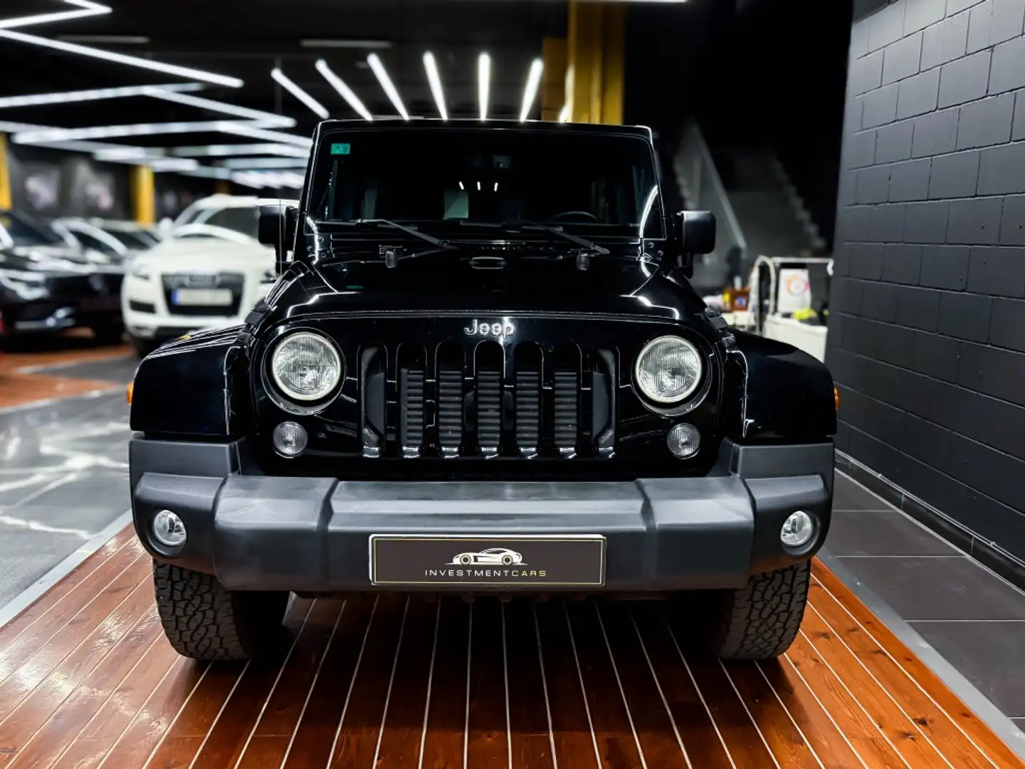 Jeep Wrangler Unlimited 2.8CRD Sahara Aut. Negro - 2