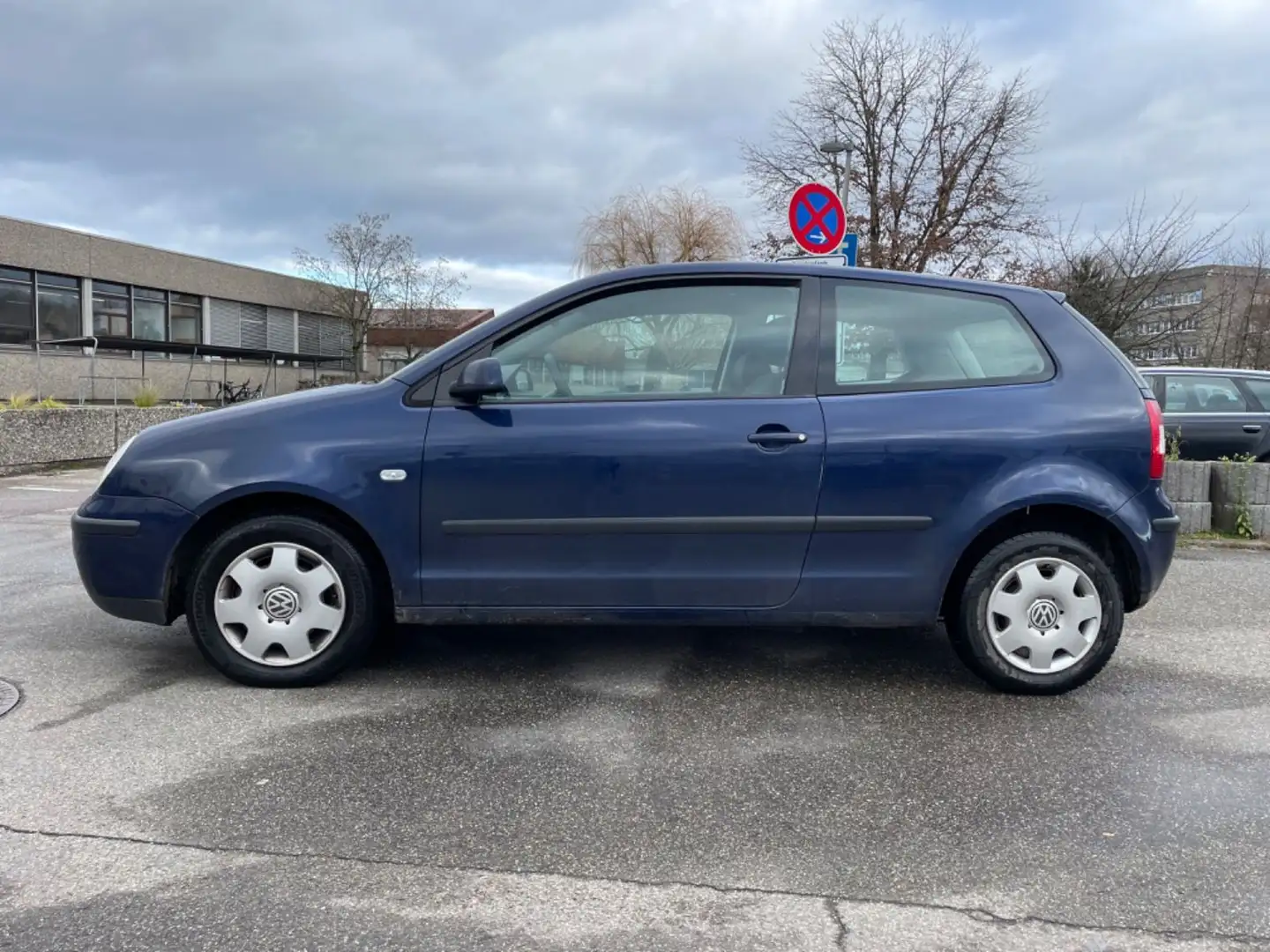 Volkswagen Polo IV Comfortline Blau - 2