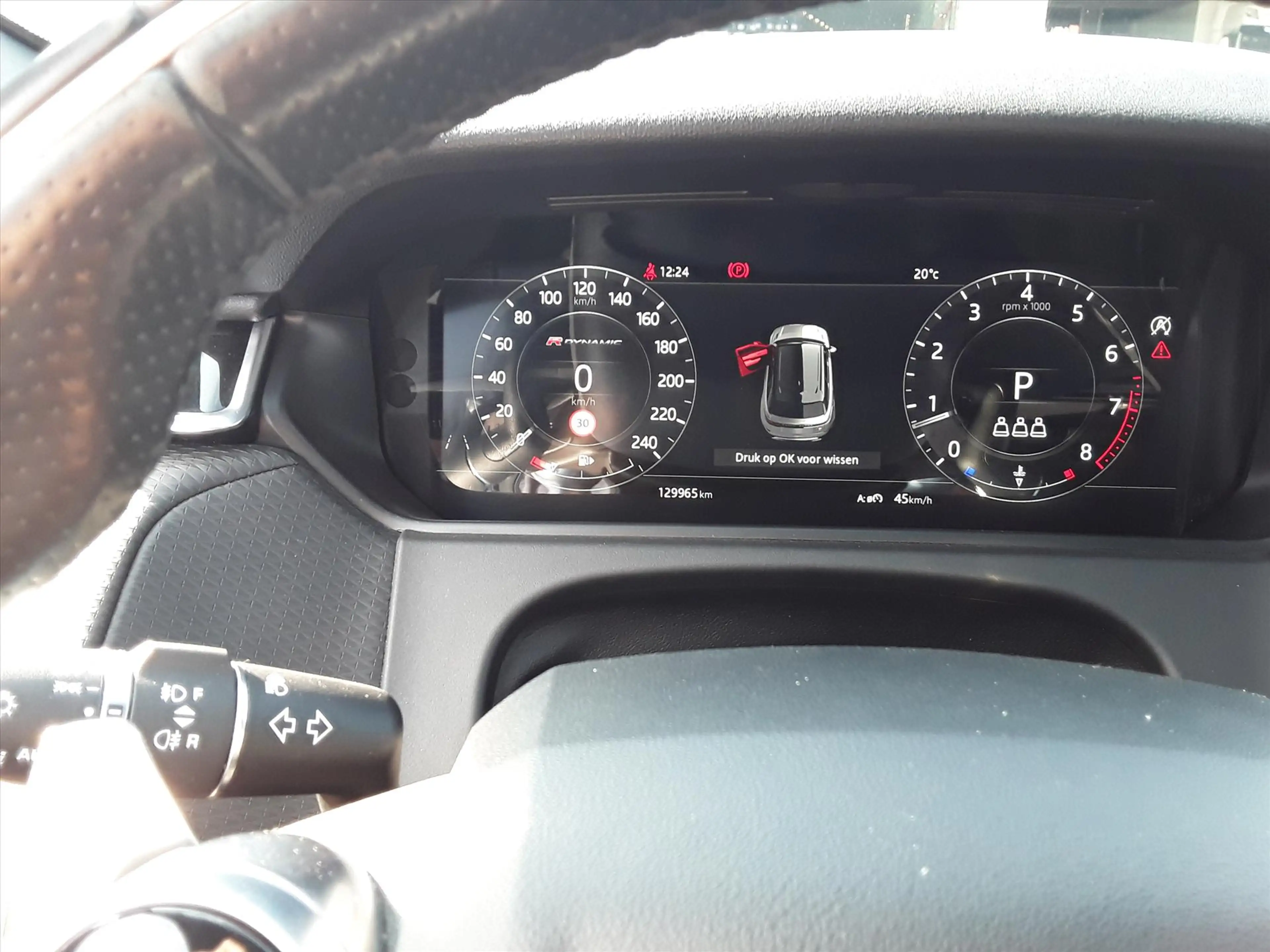 Land Rover Range Rover Velar 2.0 300pk AWD AUT R-Dynamic SE — photo 16