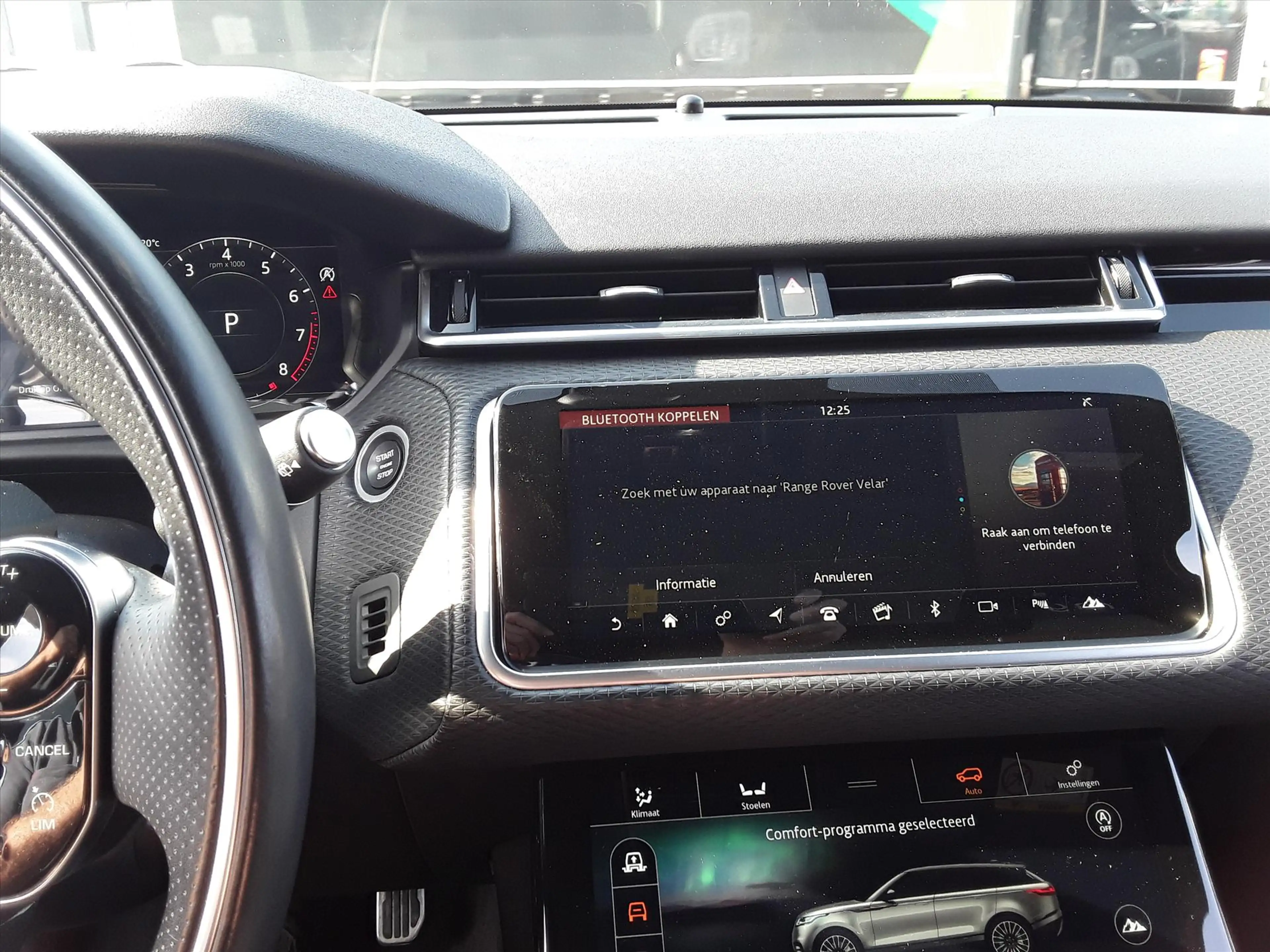 Land Rover Range Rover Velar 2.0 300pk AWD AUT R-Dynamic SE — photo 24