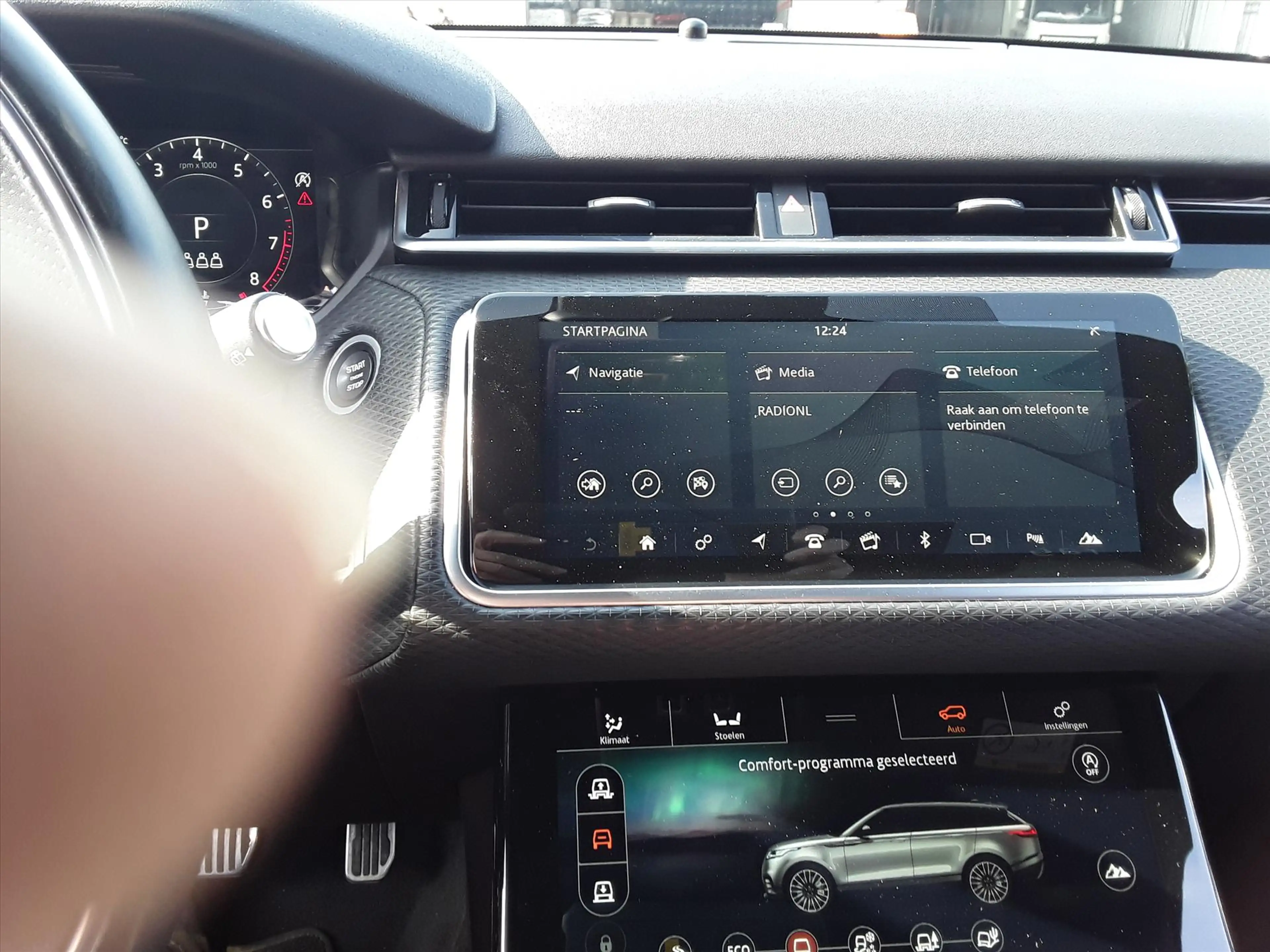 Land Rover Range Rover Velar 2.0 300pk AWD AUT R-Dynamic SE — photo 19
