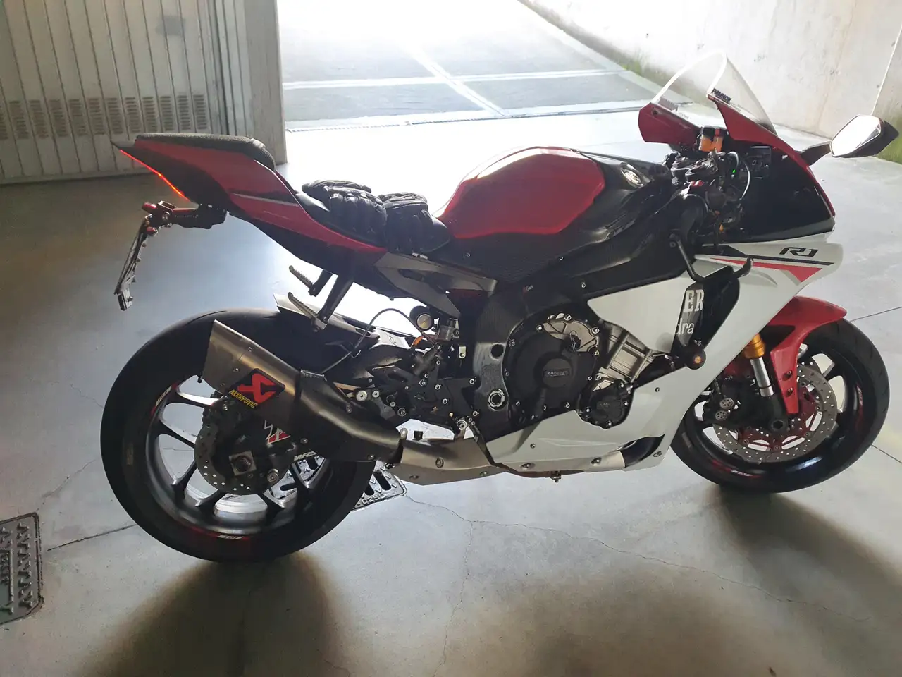Yamaha YZF-R1