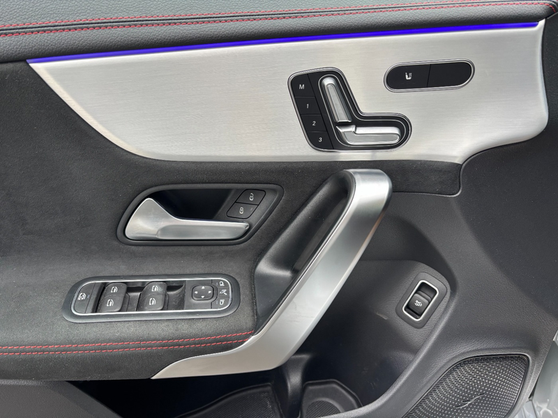 Mercedes-Benz CLA 35 AMG AMG CLA 35 4MATIC Coupé AMG Distr KeyGo — photo 6