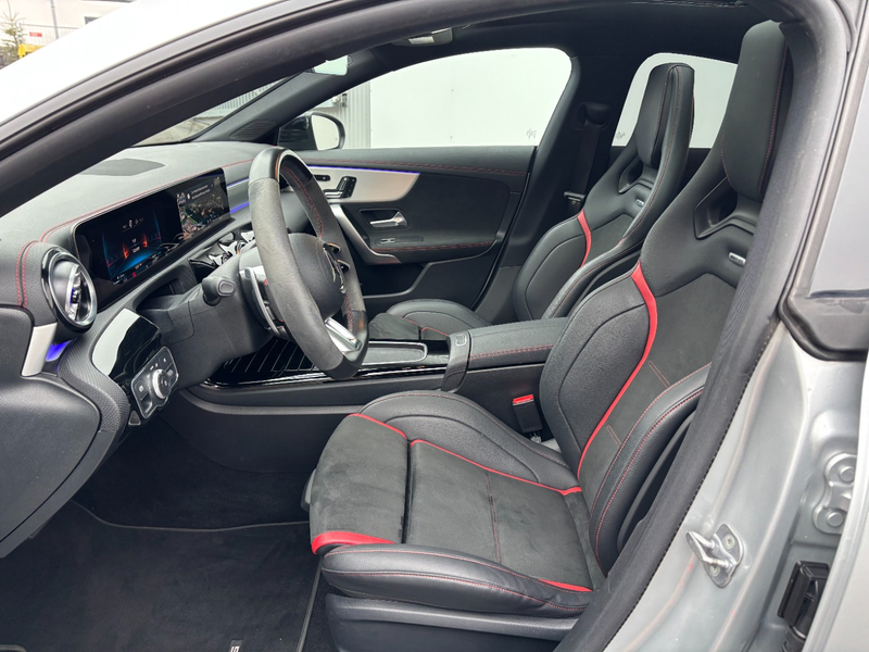 Mercedes-Benz CLA 35 AMG AMG CLA 35 4MATIC Coupé AMG Distr KeyGo — photo 8