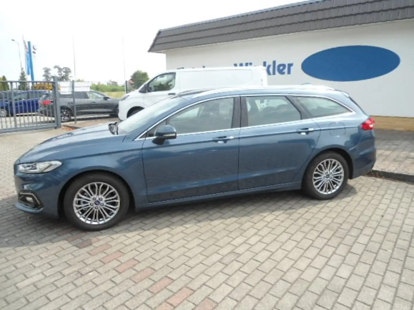 Ford Mondeo Mondeo Turnier Hybrid 2.0 Ti-VCT Titanium, LED - 2