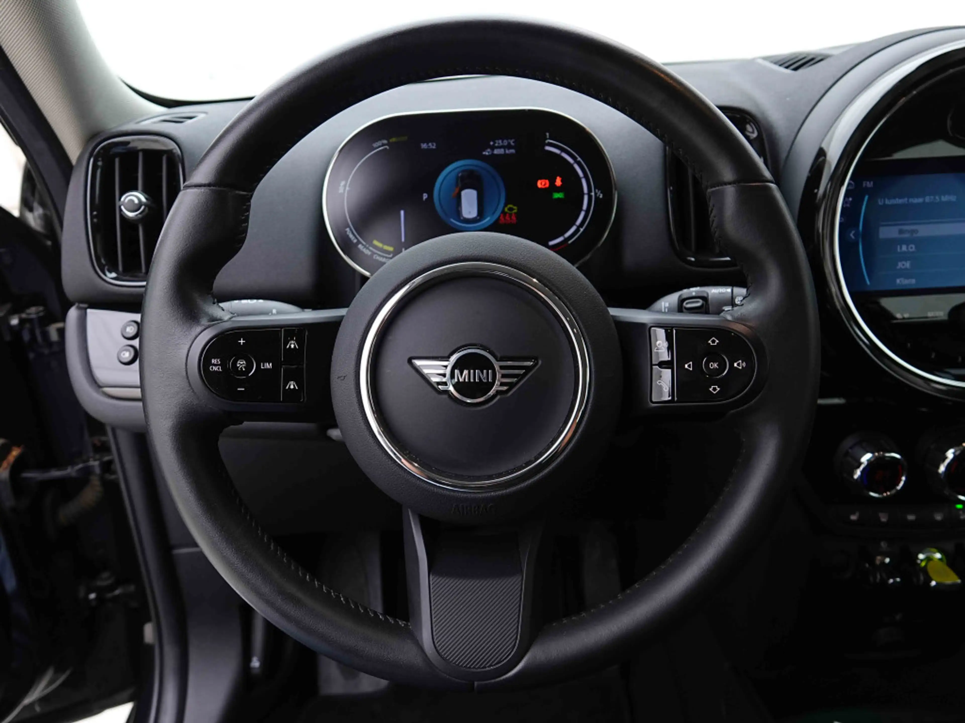 MINI Cooper SE Countryman PHEV 220 Cooper SE ALL4 | GPS XL | Camera | LED — photo 10