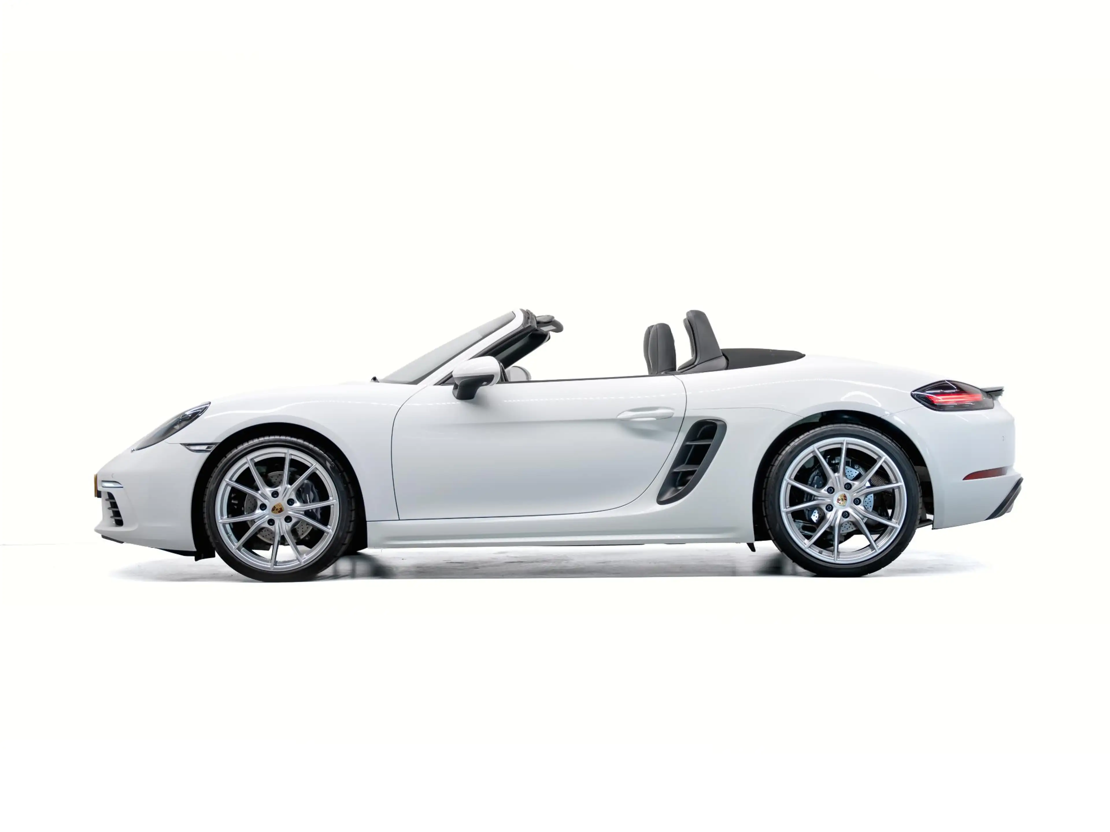 Porsche 718 Boxster 2.0 — photo 2