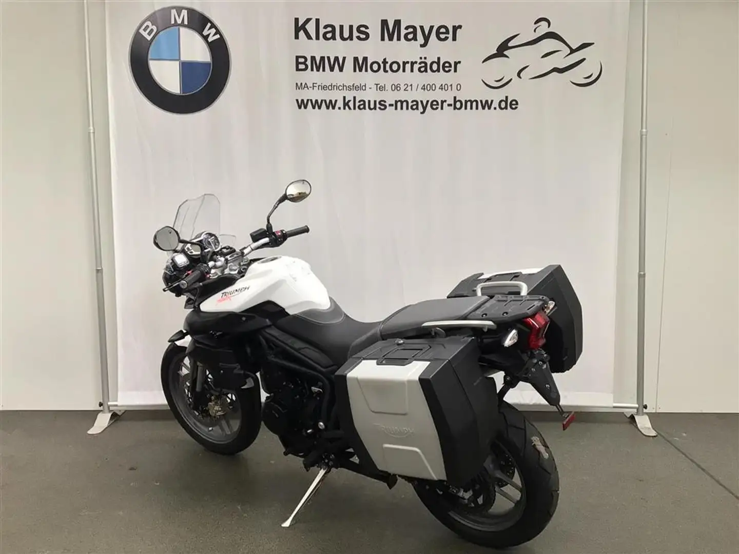 Triumph Tiger 800 0 - 2