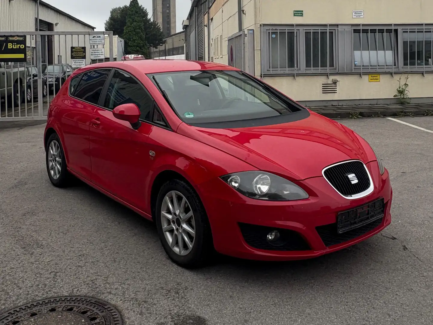 SEAT Leon 1.4 TSI Reference Rot - 1