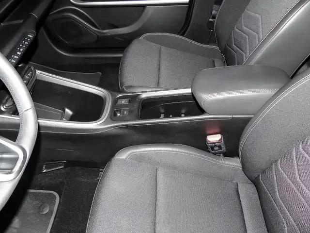 Jeep Avenger view 11