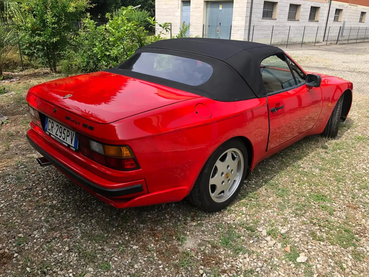 Porsche 944 Cabrio 3.0 S2, foto 2