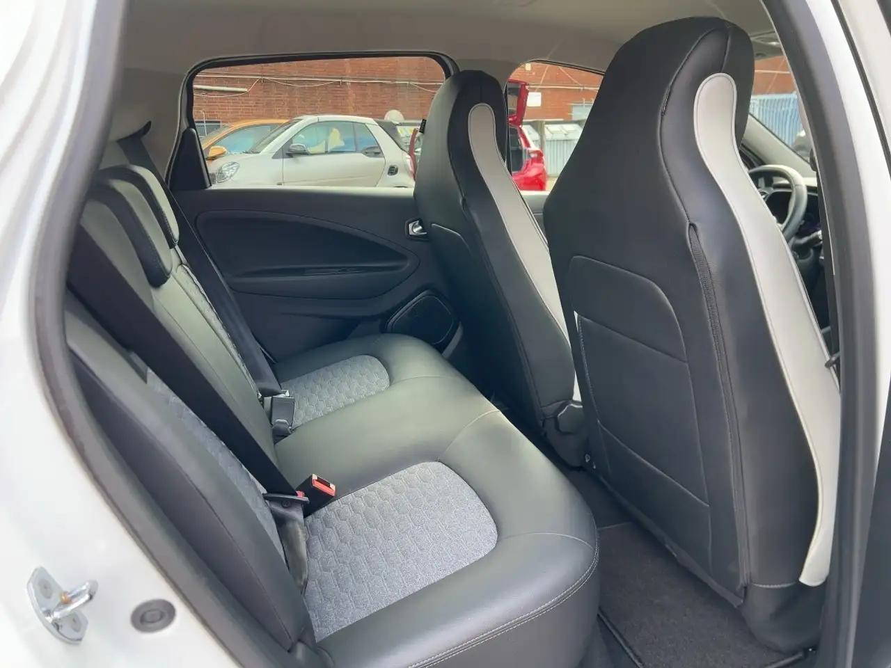 Renault ZOE R135 Z.E. 50 Intens 9