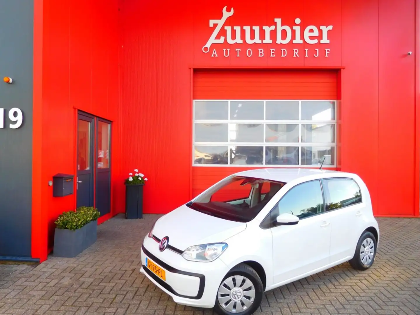 Volkswagen up! 1.0 BMT move up! Wit - 1