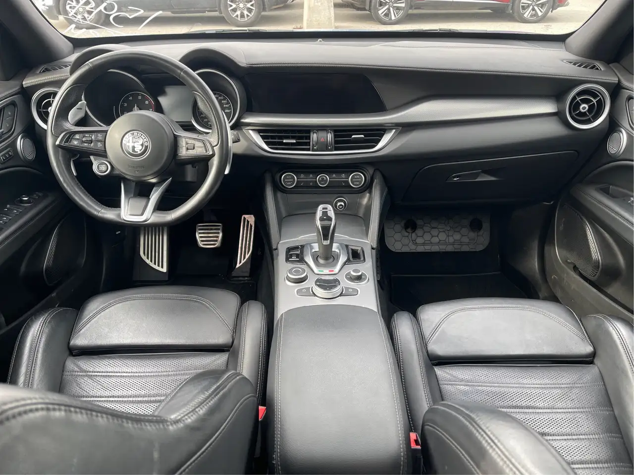 Alfa Romeo Stelvio fotografie Alfa Romeo Stelvio