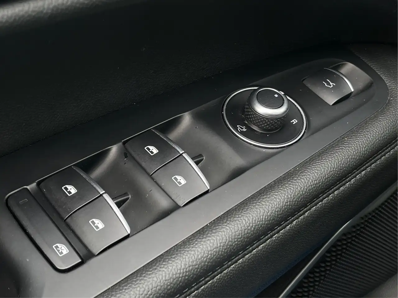 Alfa Romeo Stelvio fotografie Alfa Romeo Stelvio