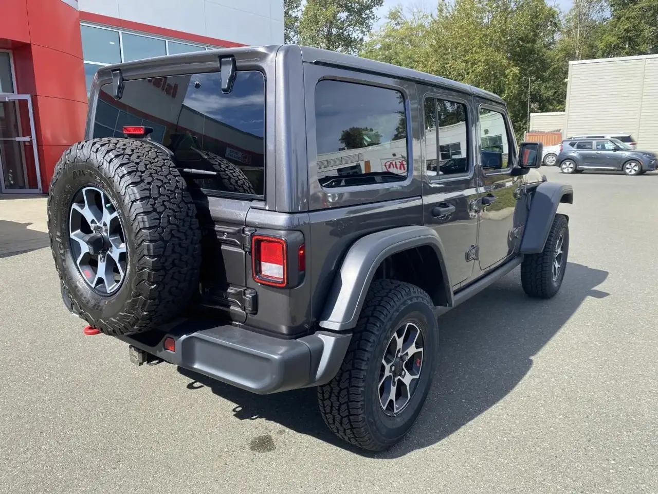 Jeep Wrangler снимка Jeep Wrangler