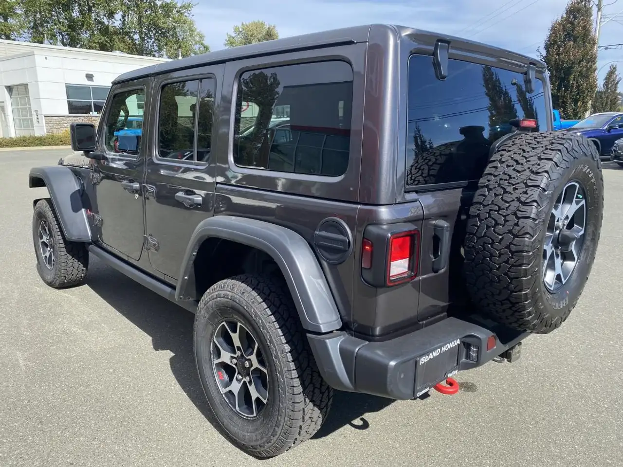 Jeep Wrangler снимка Jeep Wrangler