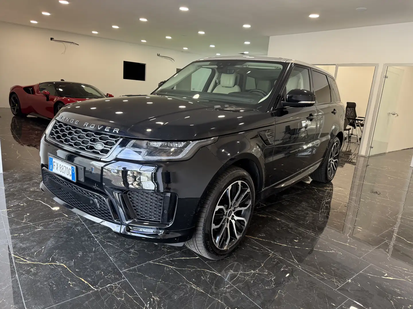 Land Rover Range Rover Sport 2018 3.0 sdV6 Autobiography Dynamic 306cv auto Nero - 2