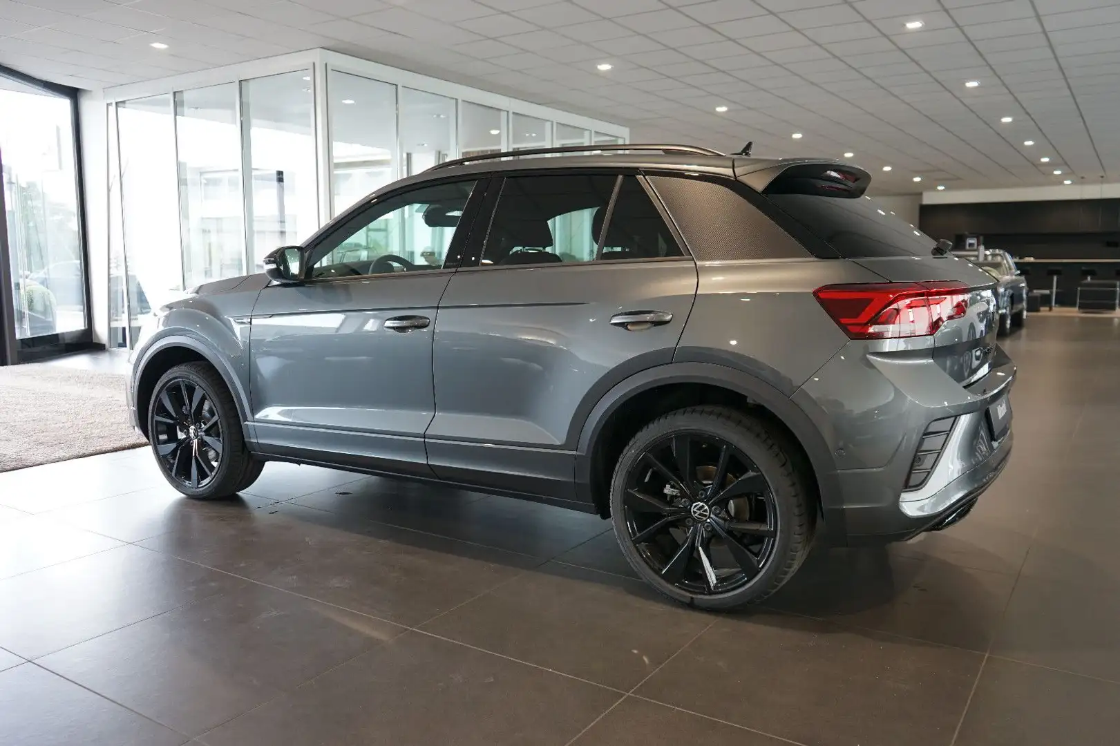 Volkswagen T-Roc 2.0 TSI R-Line 4Motion | Pano | Kamera Grau - 2