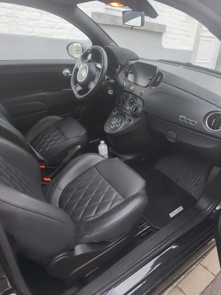 Abarth 695 2024