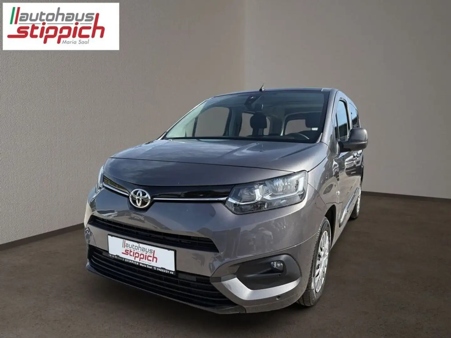 Toyota Proace 1,2 City Verso L1 Wagon Grau - 1