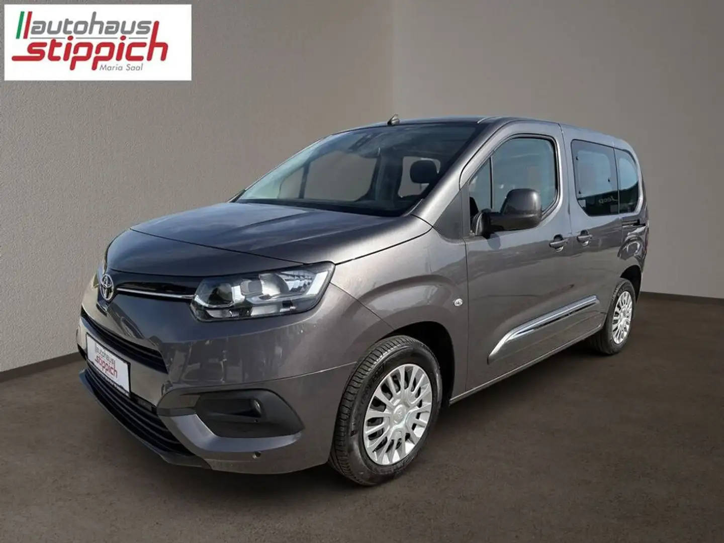 Toyota Proace 1,2 City Verso L1 Wagon Grau - 2